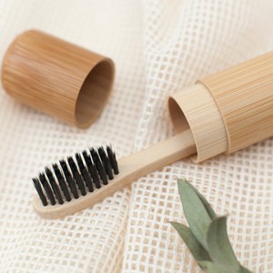 Brosses à dents personnalisées pour enfants, en bambou, réutilisables, noires, douces, faciles à utiliser - Product Image 1