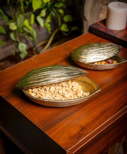 Latest Design Leaf Home Decorative Serving Leaf Kitchenware Home Decoration Available Aluminum And Brass Leaf Bowl - Product Image 5