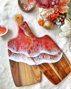 Tabla de cortar hecha a mano de resina diseñada con patrón de efecto remolino y mármol Aqua utilizado en el hogar y el hotel - Product Image 6