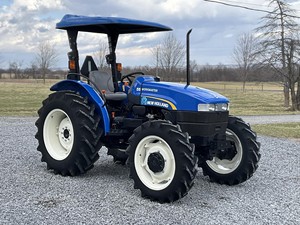 รถแทรคเตอร์ดีเซลขนาด55 4WD สำหรับรถลากในสวนรถแทรกเตอร์ตีนตะขาบพร้อมเครื่องยนต์70HP - Product Image 2