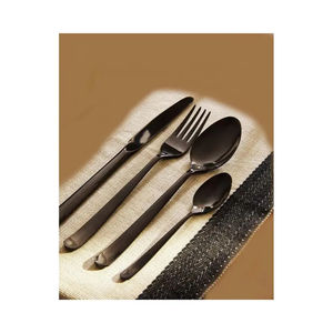 Elegante Juego de Cubiertos Desechables Ecológicos de Acero Inoxidable con Diseño Moderno para Fiestas, Incluye Juego de Cucharas - Product Image 5