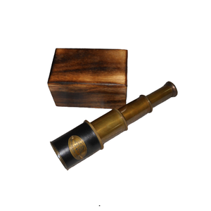 Jumelles en laiton antique avec étui en cuir Décor de télescope vintage marin victorien de qualité pour la construction en métal à la maison - Product Image 1