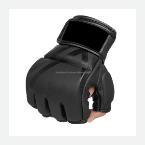 ถุงมือชกมวยหนังแท้ DWELT GEARS รุ่น DG-MG-1012 ปักโลโก้ได้ ระบายอากาศได้ดี น้ำหนักเบา สายรัดข้อมือปรับได้ ปิดด้วยแถบตีนตุ๊กแก - Product Image 1