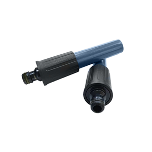 Arroseurs de jardin Aqua Solution durables et polyvalents, buse de tuyau rotative, embout facilement réglable, construction résistante aux chocs pour - Product Image 1