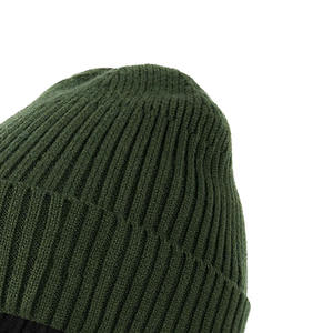 Vente en gros Bonnet unisexe en laine Bonnet doux, chaud et chaud d'hiver Casquettes de haricots avec design et logo personnalisés - Product Image 5