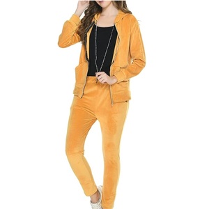 Haute qualité femmes survêtement Yoga vêtements actifs Fitness entraînement 2 pièces sport Yoga Gym course porter survêtement - Product Image 4