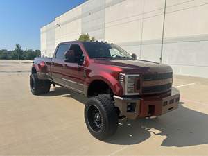 Buena Oferta para Ford F450 Limited 2021 - Product Image 2