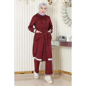 Ensemble décontracté 2 pièces côtelé bordeaux à capuche pour femme : haut long et short mi-long MSW19196-2 - Product Image 1