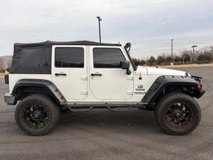 Jeep Wrangler Unlimited Sport 4WD 2012 d'occasion en excellent état - Product Image 5