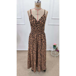 Robe longue Supreme à imprimé léopard pour femmes, col enveloppant à bretelles, taille élastique, 32395 - Product Image 4