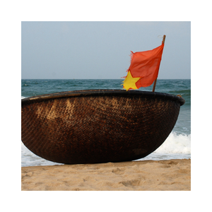 Bateau en bambou du Vietnam fait à la main naturel et fabriqué à la main pour des cadeaux personnalisés - Product Image 1