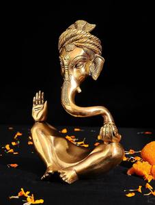 Exquisito Ídolo de Flauta de Latón del Señor Krishna con Figura de Vaca Hecha a Mano para Decoración del Hogar, Templo u Oficina - Product Image 5