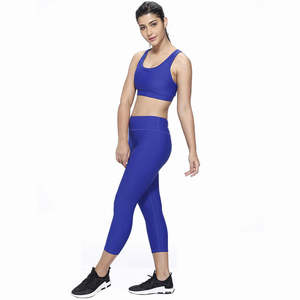 Venta al por mayor de conjuntos de gimnasio azul liso para las mujeres de tela de poliéster por encargo conjuntos de yoga para la venta - Product Image 4