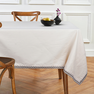 Indian Manufacturer Exporter 150x220 cm White <b>Table</b> Cloth Border <b>Checked</b> 190 Gsm Cotton Wovens Technique Home Textile Products - Product Image 1
