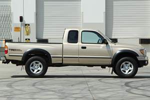 รถยนต์มือสอง ปี 2002 โตโยต้า ทาโคมา SR5 XTRACAB PRERUNNER พวงมาลัยซ้าย/ขวา - Product Image 3