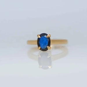 Anillo de Plata de Ley 925 con Baño de Oro y Labradorita Natural de Corte Ovalado, Nuevo Diseño para Mujeres y Niñas, Ideal para Bodas y Fiestas - Product Image 1