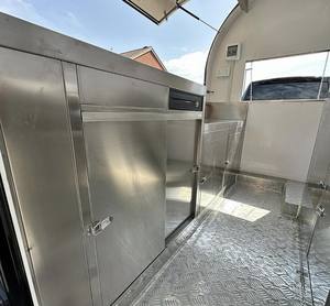 Remolque de Comida Móvil de Aluminio, Carrito de Comida Callejera de Dos Ruedas, Carrito de Catering para Servicio de Comida Rápida al Aire Libre - Product Image 5