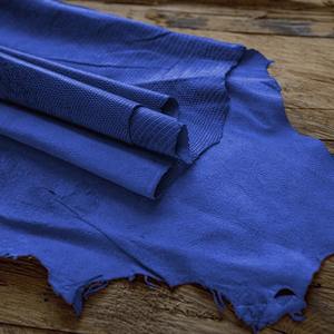 หนังงูโครเมี่ยมผิวสีแทนโครเมี่ยมลายนูนมีให้สั่งซื้อ8ถึง22ตารางฟุต - Product Image 1