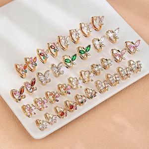 Pendientes de Aro Modernos Chapados en Oro de 18K con Zirconia, Tamaño Pequeño, Ligeros y Elegantes para Mujeres y Niñas, para Uso Diario o Fiestas - Product Image 2