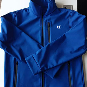 Veste Softshell tendance nouvelle conception 2025, chaude pour l'hiver, col montant, capuche, écologique, couleur personnalisée, best-seller - Product Image 4