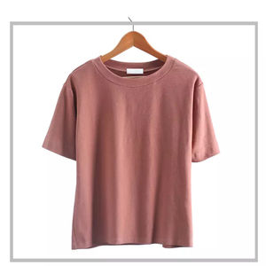 Diseño personalizado de las mujeres camisetas baratas de manga corta Camiseta multicolor de moda suavidad de poliéster de lujo gimnasio liso mujeres camiseta - Product Image 4