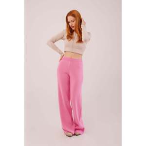 Pantalon rose tricoté en gros avec taille haute côtelée, respirant et à jambes larges - Product Image 4