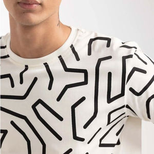 Ropa de hombre, camisetas con estampado de sublimación personalizado con servicios OEM, camisetas de hombre con estampado más vendido para uso informal - Product Image 6