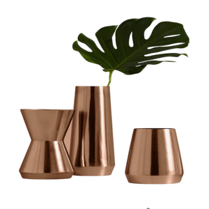 Lot de 3 vases de sol en métal de couleur cuivre pour look royal à la maison, restaurant et hôtel fabriqués avec des matériaux de grande qualité - Product Image 1