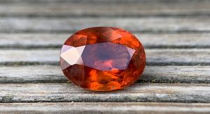 Piedras preciosas de granate de hessonita natural con forma de mezcla facetada para la fabricación de joyas de las minas de Ceilán, piedra de goma de alta calidad - Product Image 6