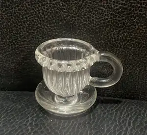 复古风格的透明圆形小模子反应釉玻璃漩涡杯，用于dabber法式培养皿，用于带dabber的油