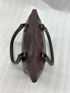 Fabricante de Bolsos de Mano de la India, Bolso Tote Personalizado de Alta Calidad, Bolso de Mano de Cuero Genuino para Mujer, Bolso Rígido de Lujo con Cremallera para Negocios - Product Image 2