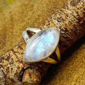 Bague de mariage blanche pour femme arc-en-ciel Flash bijoux fins avec forme de marquise arc-en-ciel pierre de lune pierre précieuse diamant lunette principale ensemble - Product Image 1