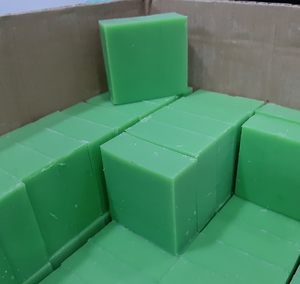 Jabón Artesanal de Coco Puro para una Limpieza Suave y Refrescante - Product Image 5