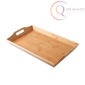 Bandeja de Servir de Madera con Asas Cómodas, Diseñada para Servir Fácilmente - Product Image 2