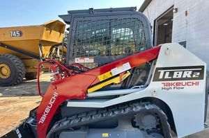 2026 TAKEUCHI TL8R2 <b>Track</b> Skid Steers Crawler Loader with PLC 2 Years Warranty for Sale - Product Image 3