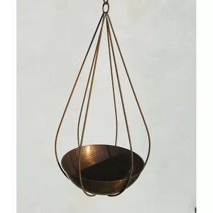 Jardinière suspendue en métal coûteux avec cintre Pot de plantes suspendu noir fini pour la maison et la décoration extérieure - Product Image 6