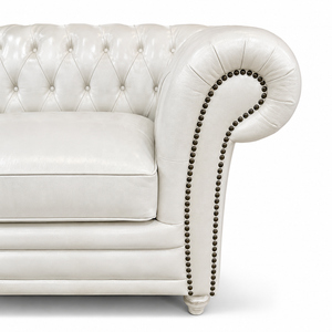 Canapé Chesterfield en cuir véritable blanc 3 places, design moderne du milieu du siècle, pieds en bois, fabriqué à la main, pour hôtel et villa - Product Image 2
