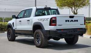 RAM TRX 2024 d'occasion, économique, GCC R18, transmission intégrale, intérieur cuir blanc, USA, boîte 6 vitesses, 5 places, Euro V, 4 airbags, toit ouvrant, écran tactile - Product Image 3