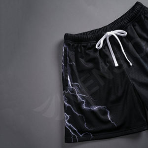 กางเกงขาสั้นตาข่ายโพลีเอสเตอร์100% ระบายอากาศสำหรับผู้ชายกางเกงขาสั้นตาข่ายเอวยางยืดมีกระเป๋าลึกสองด้านสำหรับผู้ชายกางเกงขาสั้นตาข่ายน้ำแข็ง - Product Image 4