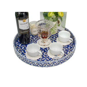 Bandeja Floral Azul Hecha a Mano con Incrustaciones de Nácar, Bandeja Decorativa para Servir Hecha en Vietnam, Elegante Bandeja de Nácar - Product Image 4