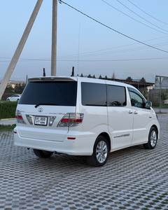 Toyota Alphard Van 2003 Usada, en Buen Estado - Product Image 4