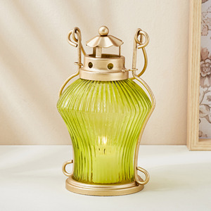 Lanterne marocaine en verre et fer de style classique avec support T-Light Jambo rouge et or pour la maison et la vie - Product Image 1