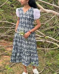 Un hermoso maxi de verano con el patrón único de manga Hakoba - Product Image 4