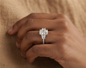 Bague de fiançailles en moissanite taille radiant 3 carats, couleur DEF, clarté VVS, style vintage, or blanc massif 14 carats pour femme - Product Image 5
