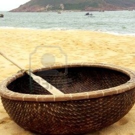 Bateau rond traditionnel en bambou fait main de Coracle pour la pêche et l'usage de rivière - Product Image 6