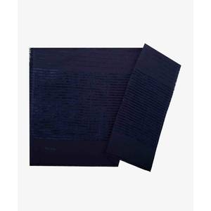 ผ้าพันคอรูปสี่เหลี่ยมผืนผ้าลายทางกำมะหยี่โพลีเอสเตอร์สีน้ำเงินกรมท่า - Product Image 1