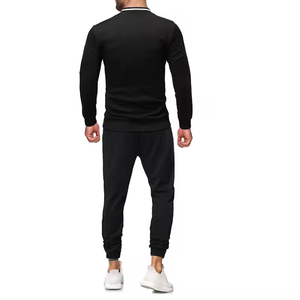 Ensembles de survêtements pour hommes personnalisés OEM Veste coupe-vent en nylon Survêtement coupe-vent deux pièces - Product Image 4