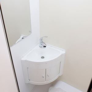 OBM aux États-Unis : Caravane de voyage nouvellement conçue et personnalisée avec suspension indépendante et multiples fonctions pour l'aventure - Product Image 6