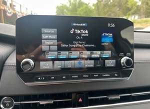 Mitsubishi Outlander SE S-AWC 2024, Automóvil Usado, Disponible con Volante a la Izquierda/Derecha - Product Image 3