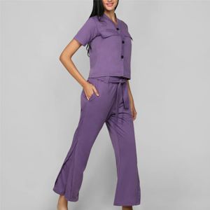Ensemble de coordination élégant pour femmes personnalisé OEM-Parfaitement apparié haut et bas pour un look poli - Product Image 5